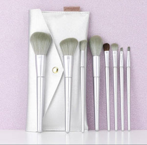 High Quality Makeup Brushes Set With Pouch 7 Pcs