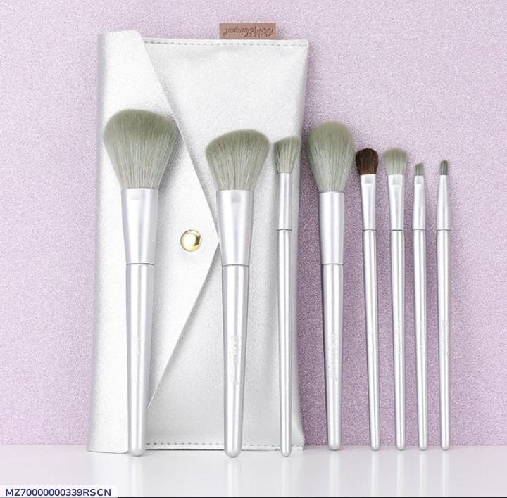 High Quality Makeup Brushes Set With Pouch 7 Pcs